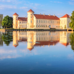 Wasser, Schloss